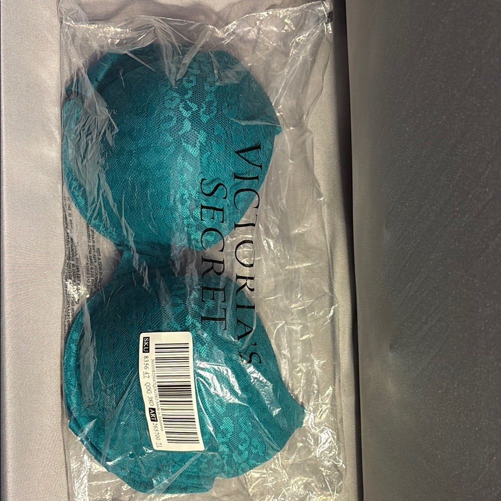 Victoria's Secret Blue Face Mask Stylish Accessories